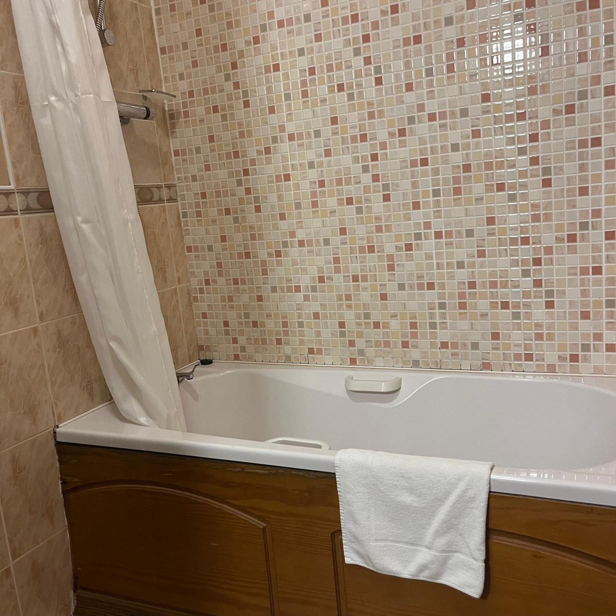 The Yeats County Inn Hotel Tubbercurry Eksteriør billede