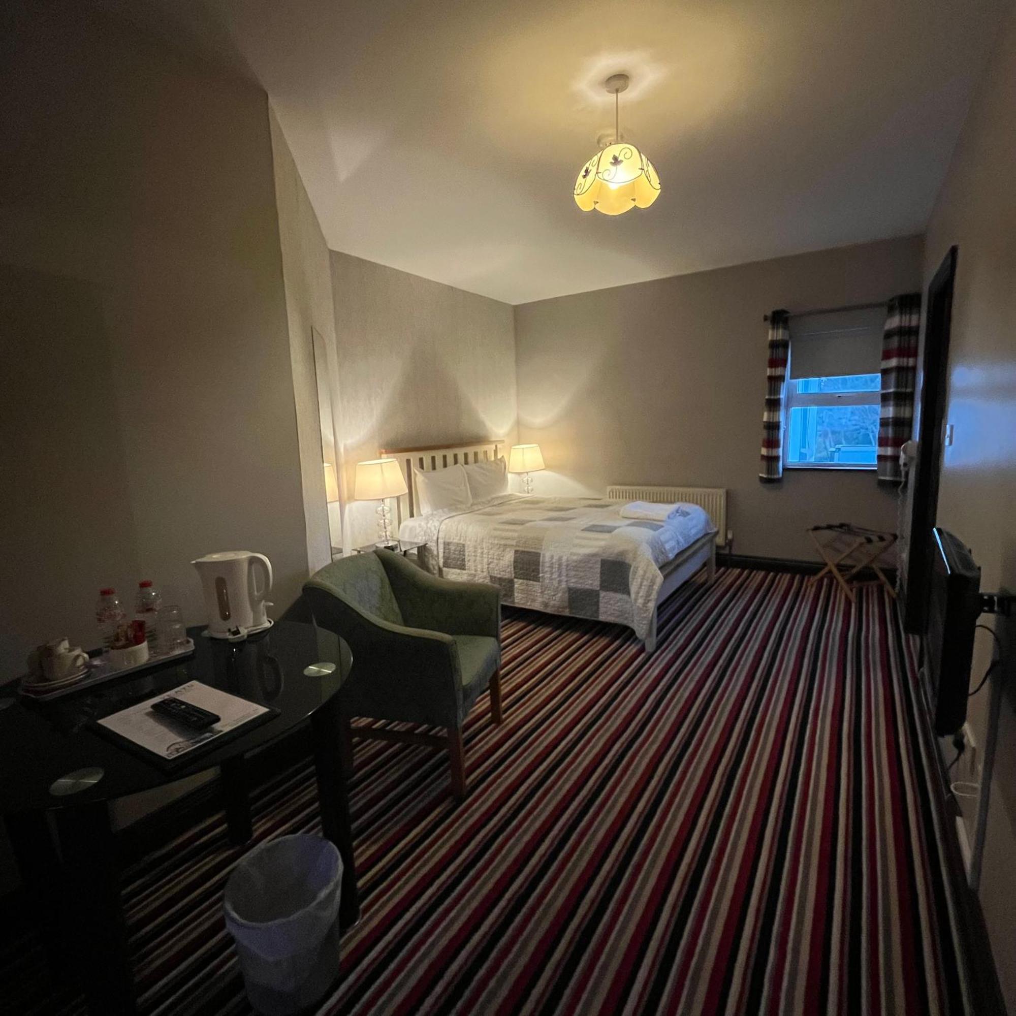 The Yeats County Inn Hotel Tubbercurry Eksteriør billede