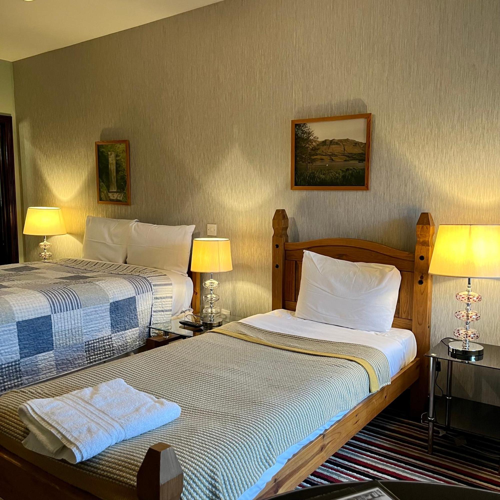 The Yeats County Inn Hotel Tubbercurry Eksteriør billede