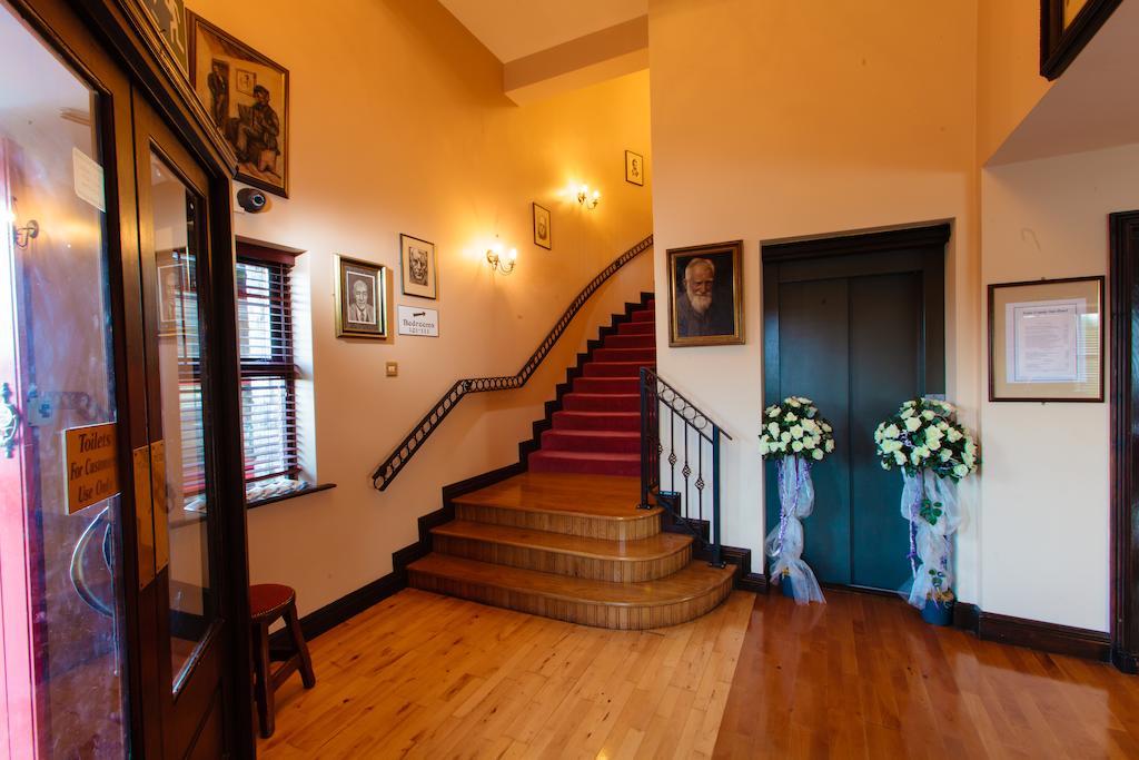 The Yeats County Inn Hotel Tubbercurry Eksteriør billede